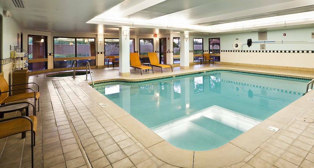Courtyard Baton Rouge South Hotell Eksteriør bilde